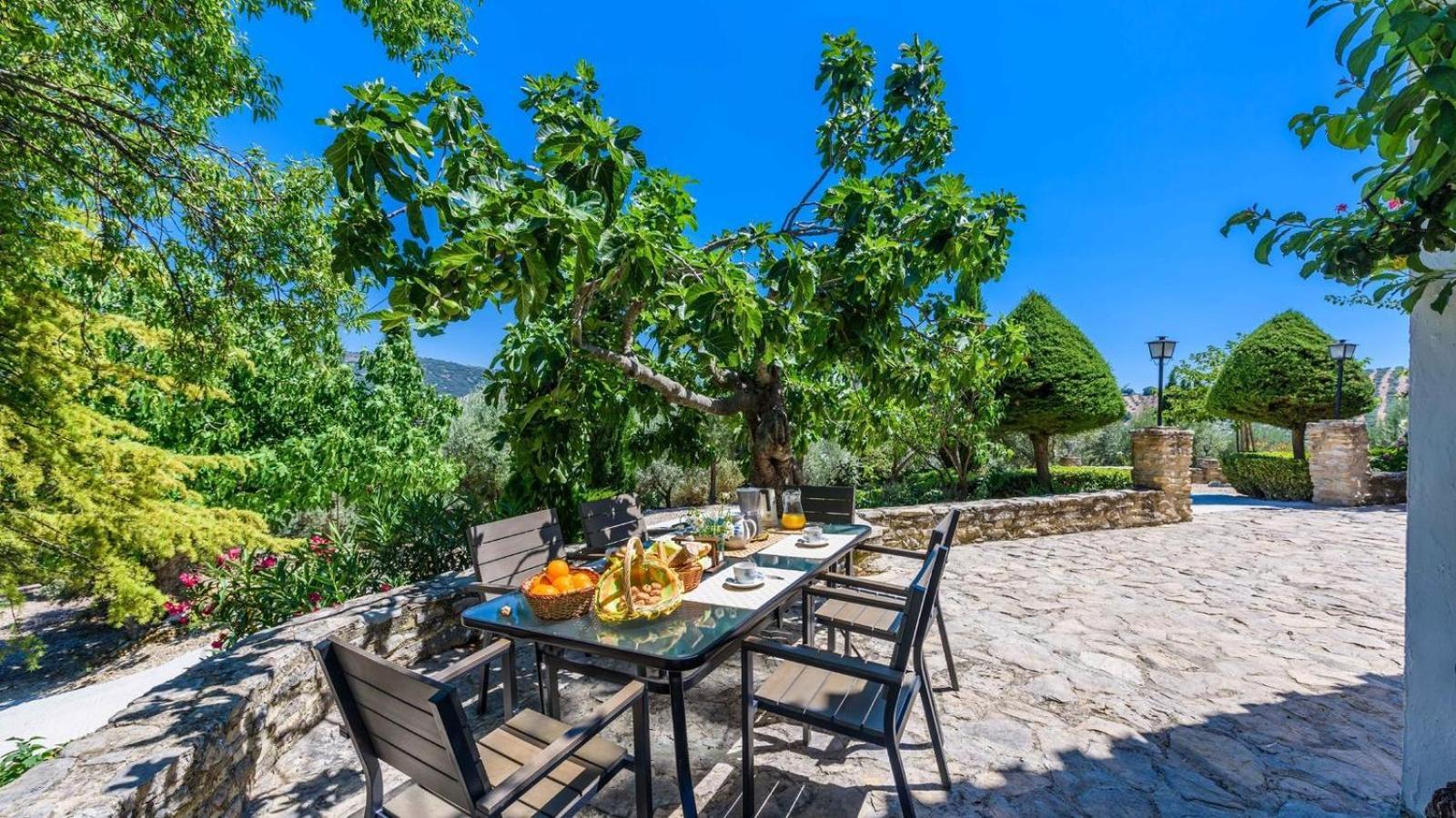 Cortijo Casablanca Priego De Cordoba By Ruralidays Villa Luaran gambar