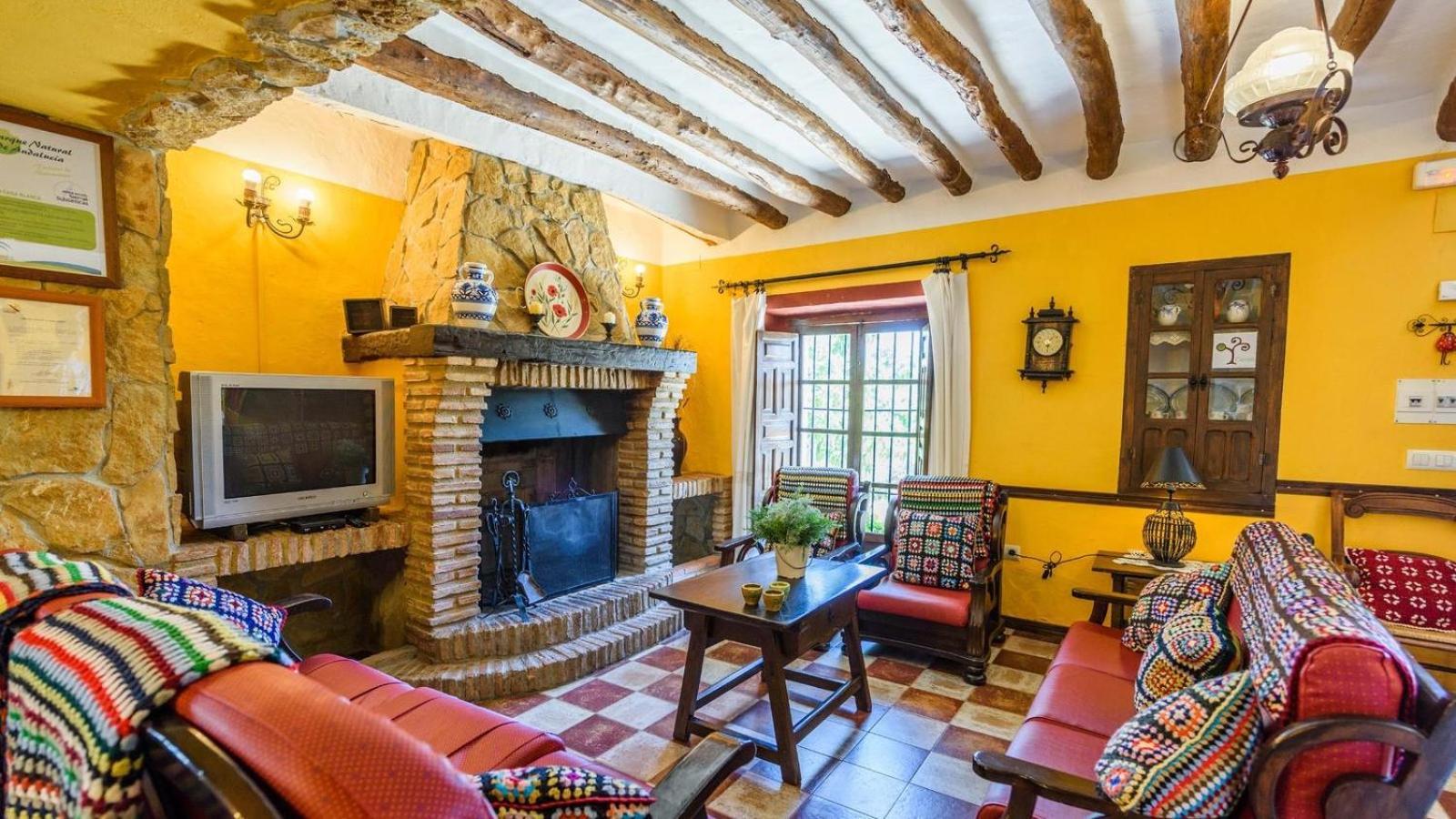 Cortijo Casablanca Priego De Cordoba By Ruralidays Villa Luaran gambar